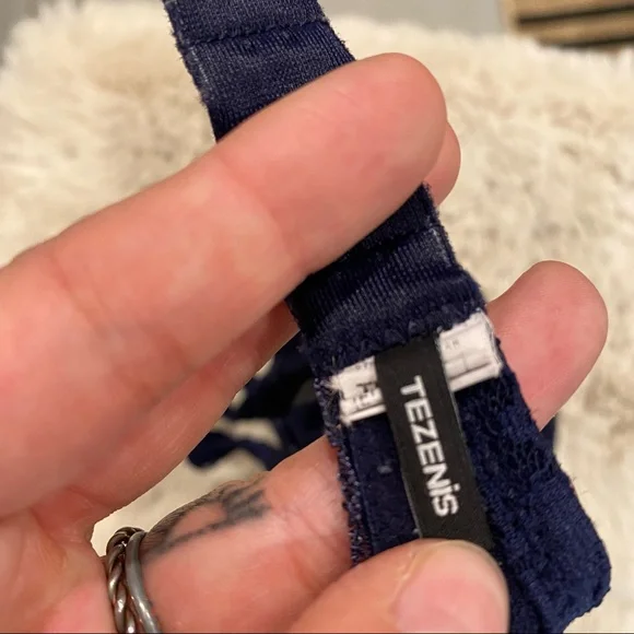 TEZENIA Dark Navy Navy Plunge Lace Padded Bra - Picture 4 of 5